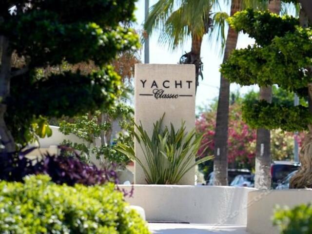 фото Yacht Classic Hotel - Boutique Class изображение №10