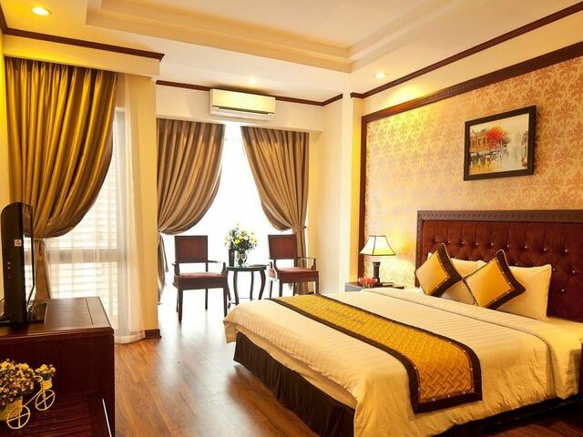 фото отеля Huyen Chau Hotel изображение №17