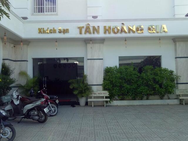 фото Tan Hoang Gia Hotel изображение №10