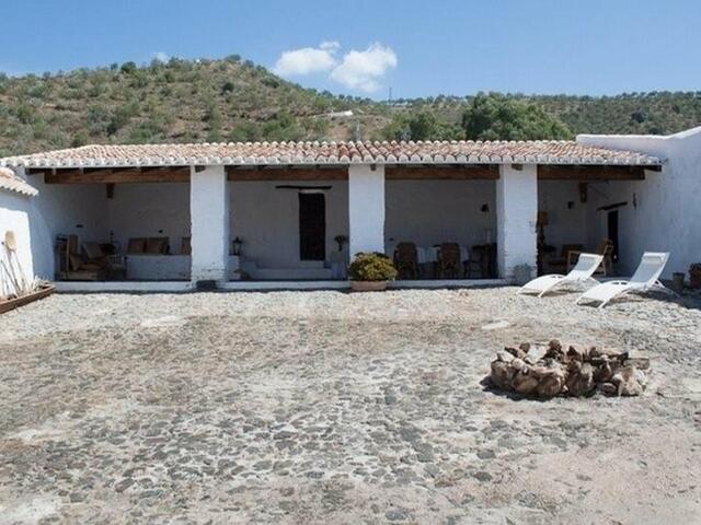 фото отеля House in Malaga -101912 изображение №1