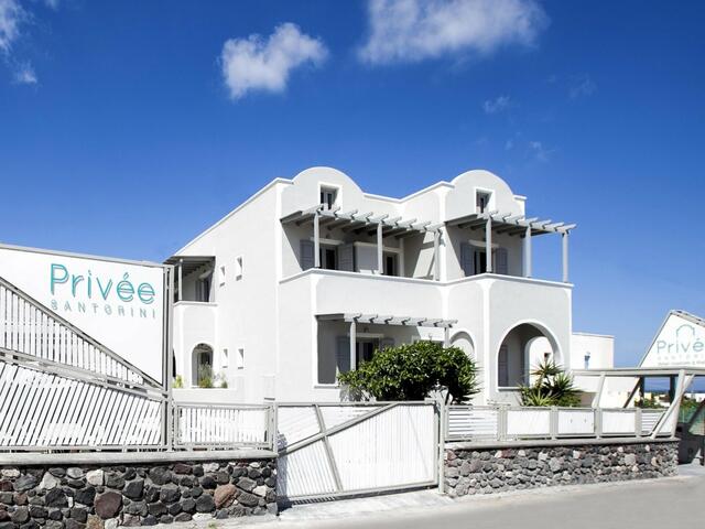 фото отеля Privee Santorini изображение №1