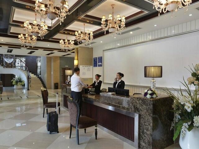 фото Wenhua Herton Hotel изображение №10