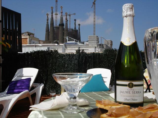 фотографии отеля Luxury Apartment Sagrada Familia изображение №7