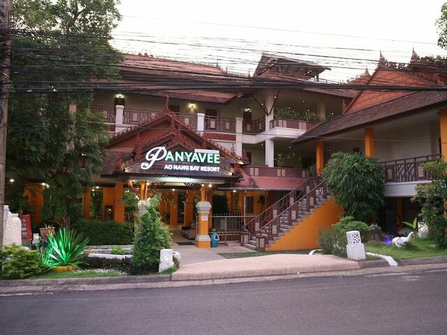 фото отеля Anyavee Ao Nang Bay Resort изображение №1