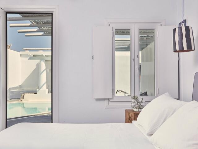 фото отеля Boho Suites Santorini изображение №17