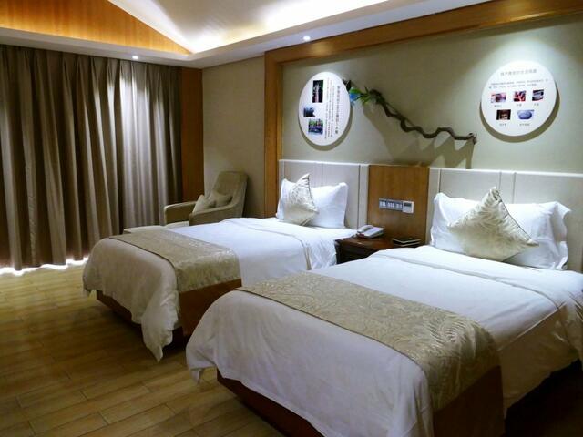 фото отеля Huangma Holiday Hotel изображение №29