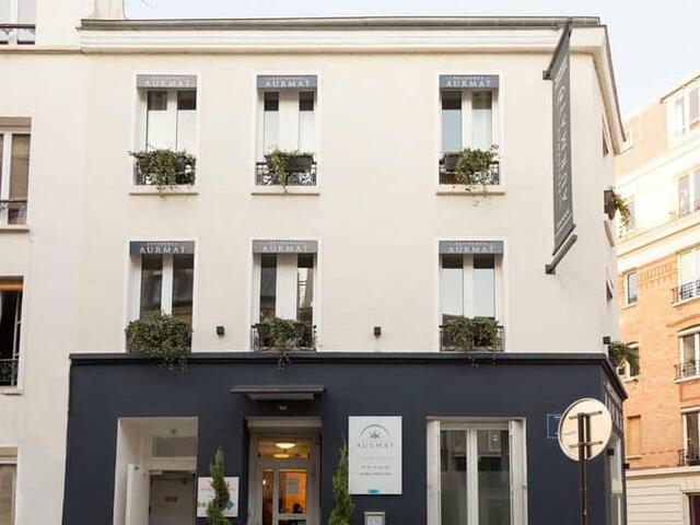 фото отеля Residence Aurmat a Boulogne-Billancourt изображение №1