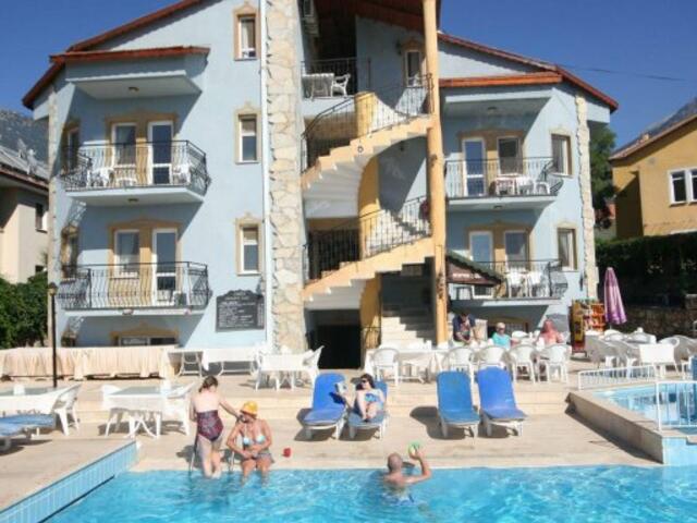 фото Cypriot Hotel изображение №2