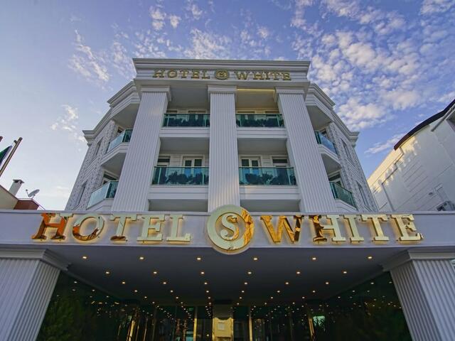 фото отеля S White Hotel изображение №1