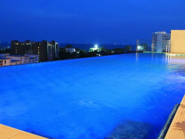 фотографии Lawinta Hotel Pattaya изображение №16