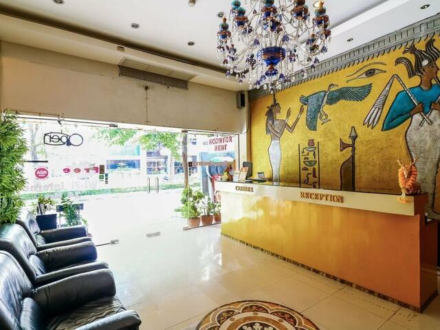 фото отеля Nida Rooms Suriyawong 703 Business Town at Diamond Residence изображение №1