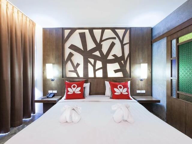 фото отеля ZEN Rooms Patong Sai Kor Road изображение №1