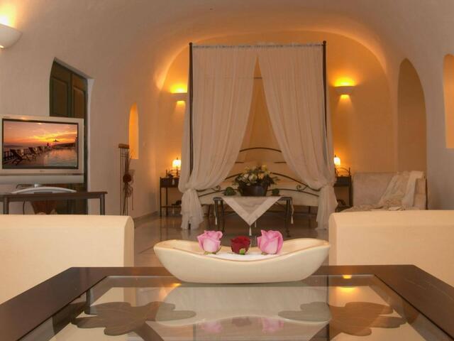 фото отеля Santorini Princess SPA Hotel изображение №33