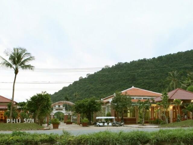 фото Phu Son Village Resort изображение №2