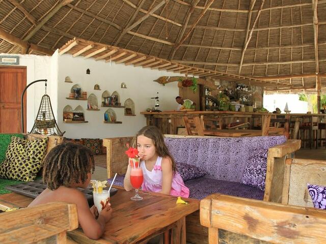 фото отеля Ujamaa Beach Resort Zanzibar изображение №17