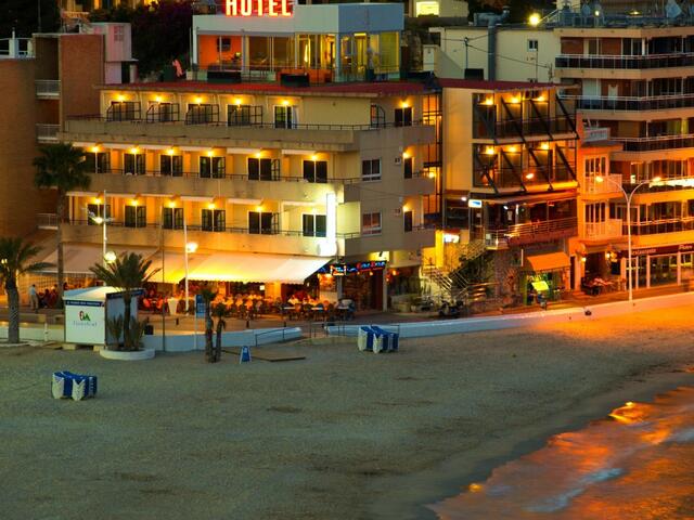 фото отеля Hotel La Cala изображение №1