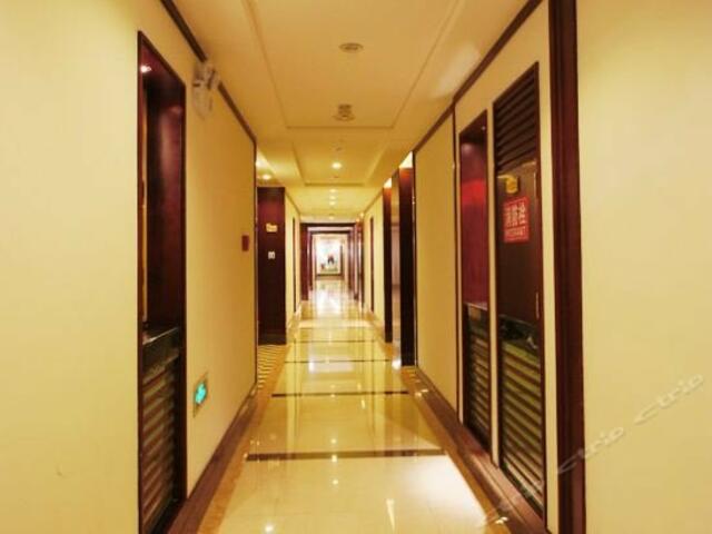 фото Peng Sheng Hotel изображение №14