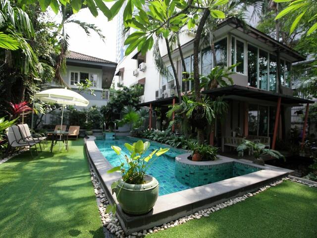 фото отеля Serene Bangkok Bed and Breakfast изображение №5