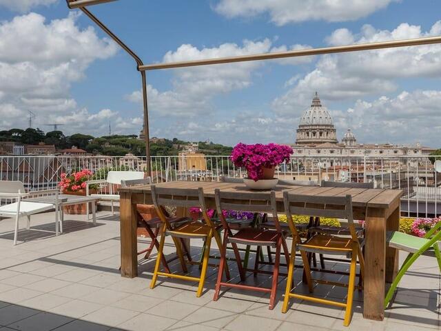 фото отеля Spectacular Vatican & Rome View изображение №9