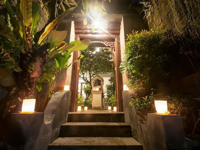 фотографии отеля Bali Life Villa at Bumi Ayu изображение №3