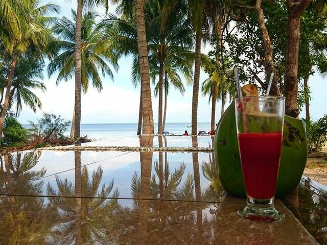 фото отеля Kiki Coconut Beach Resort изображение №13