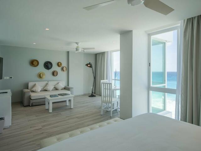 фото отеля Oleo Cancun Playa All Inclusive Boutique Resort изображение №21