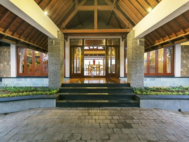 фото отеля Villa Khaya by Nagisa Bali изображение №1