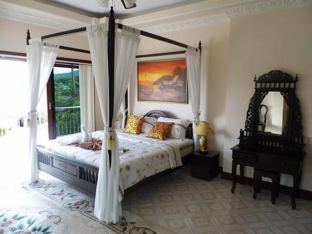 фото отеля Majestic Villas Phuket изображение №45