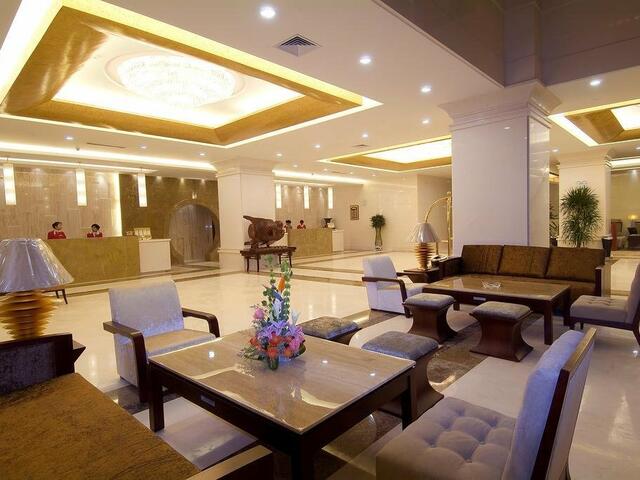 фото отеля Hainan Wanlilong Business Hotel изображение №13