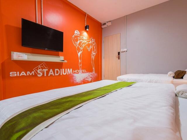 фото отеля Siam Stadium Hostel изображение №9