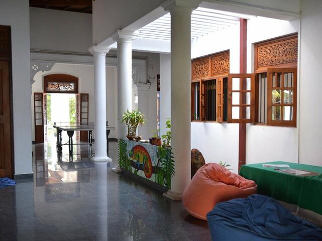 фото отеля Hostel First Colombo Airport изображение №9