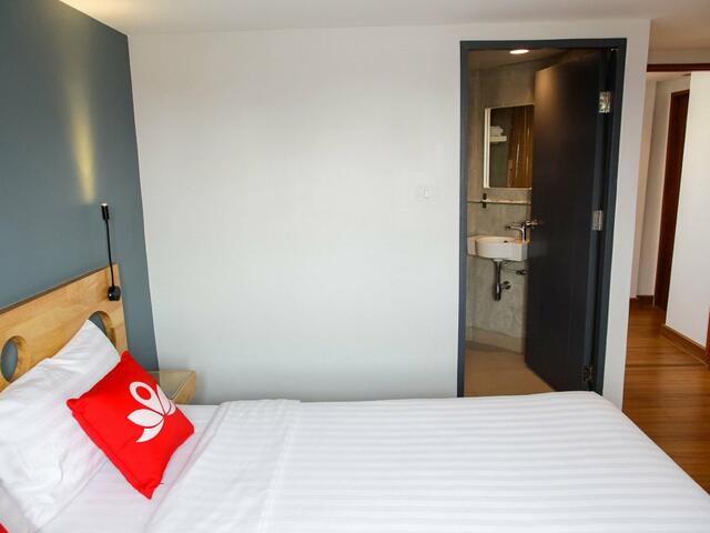 фотографии Отель ZEN Rooms Suanplu Soi 7 изображение №24