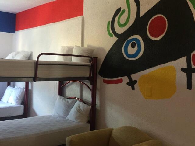 фото Nirvana Hostel Cancun Hotel Zone изображение №22