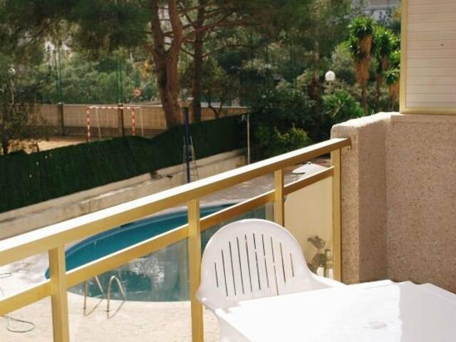 фото отеля Apartamentos Mediterranean Suites изображение №5