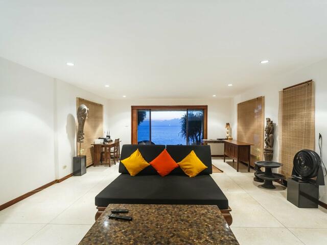 фото отеля Cape Kata Villa by Lofty изображение №1