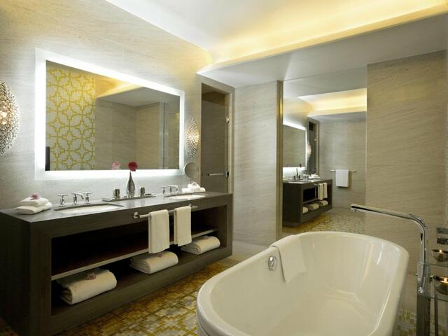 фотографии Hilton Capital Grand Abu Dhabi изображение №24