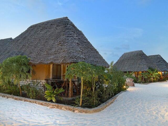 фотографии отеля Ujamaa Beach Resort Zanzibar изображение №3