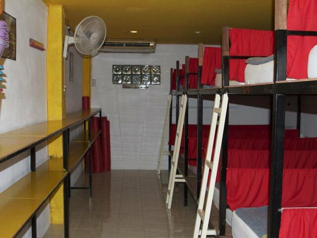 фото отеля Om Ganesh Hostel - Adults Only изображение №5