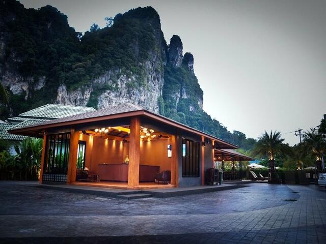 фото отеля Frank Ao Nang Krabi Resort изображение №1