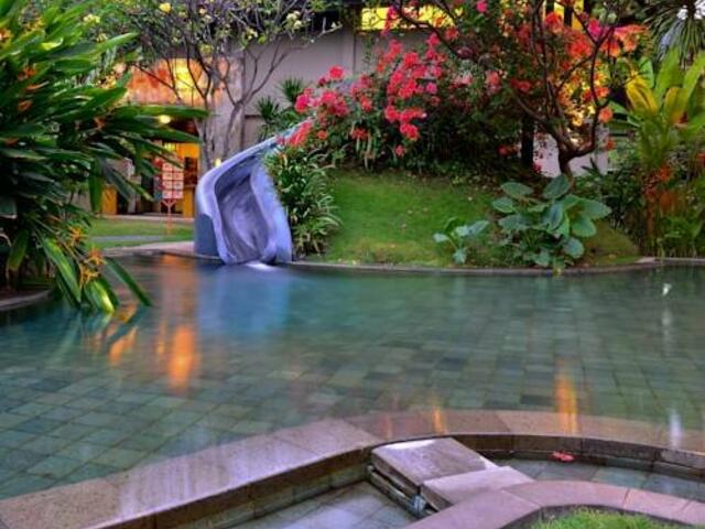 фотографии отеля HARRIS Hotel Raya Kuta Bali изображение №15