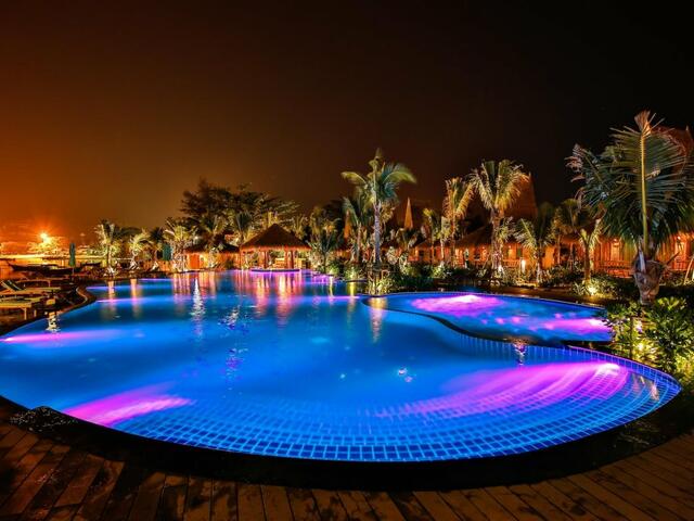 фото Phi Phi CoCo Beach Resort изображение №22
