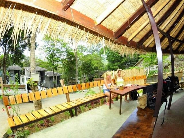 фото отеля Phi Phi Hill Bamboo Bungalow изображение №33