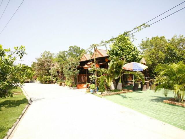 фото отеля Ban Suan Mee Sakul Resort изображение №13
