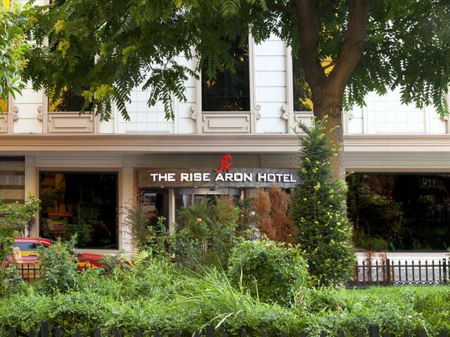 фото отеля The Rise Aron Business Hotel Merter изображение №1