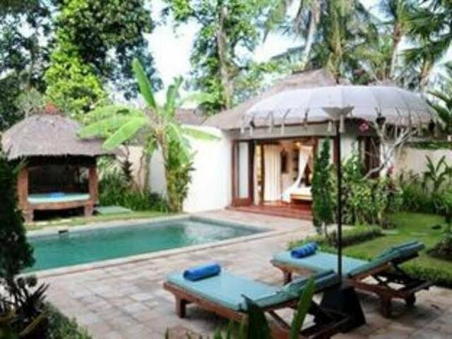 фото Villa Sumatra Bali изображение №2