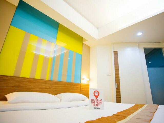 фото NIDA Rooms Khlong Toei 390 Sky Train изображение №6