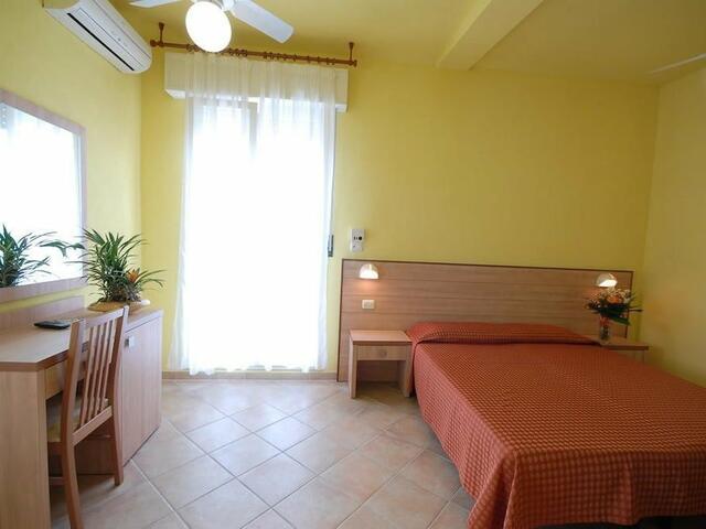 фото отеля Hotel Costaverde изображение №25