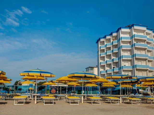 фотографии отеля Hotel Asiago Beach изображение №3