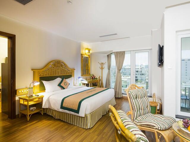 фото Green World Nha Trang Apartment изображение №34