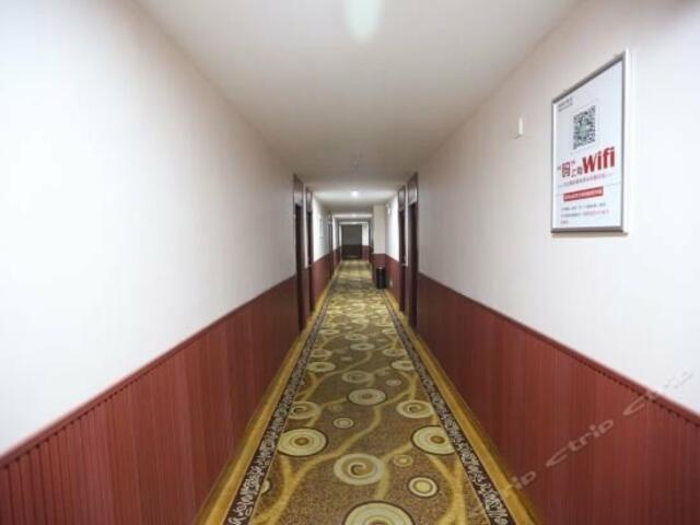фото Nanguo Hotel изображение №6